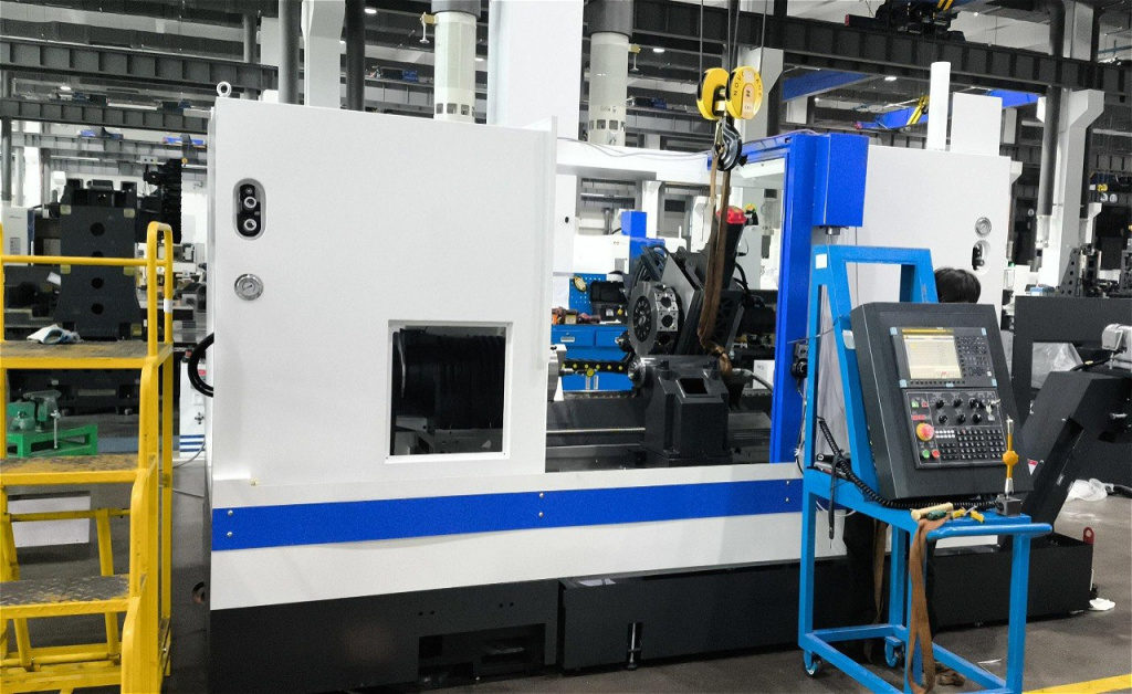 Оборудование токарно-фрезерной группы: выбор станков для высокоточного производства